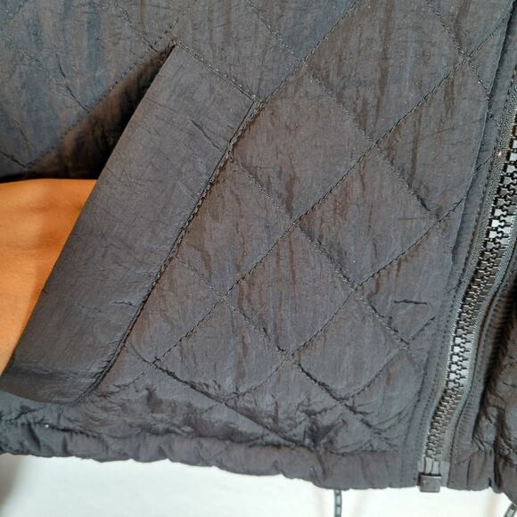 Paul & Shark Yachting Womens Cropped Zip Quilted Jacket Size Medium Black Boat - Picture 2 of 10